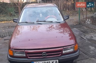 Хэтчбек Opel Astra 1992 в Кривом Роге