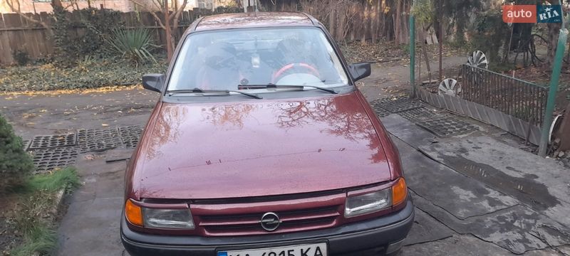 Opel Astra 1992 Opel Astra 1992