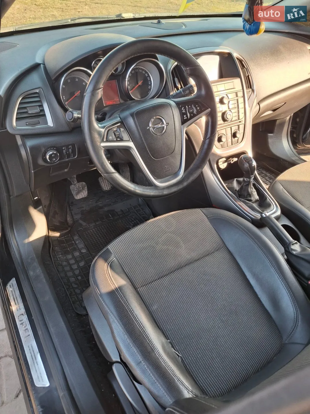 2011 Opel Astra - мініатюра 5
