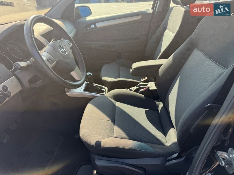 Универсал Opel Astra 2007 в Ровно фото 24 Универсал Opel Astra 2007 в Ровно