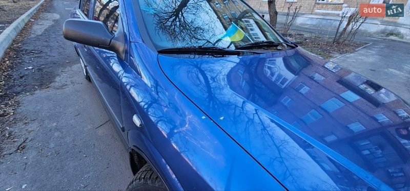Седан Opel Astra 2006 в Києві