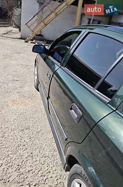 Универсал Opel Astra 2004 в Запорожье