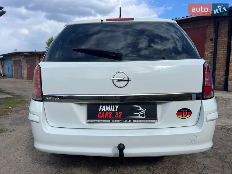 Універсал Opel Astra 2010 в Ніжині