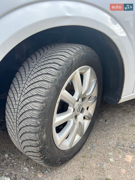 Універсал Opel Astra 2010 в Ніжині