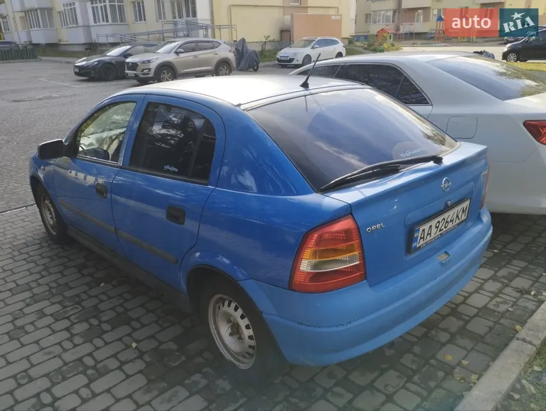 Opel Astra