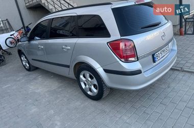 Универсал Opel Astra 2004 в Львове