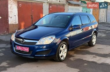 Універсал Opel Astra 2008 в Христинівці