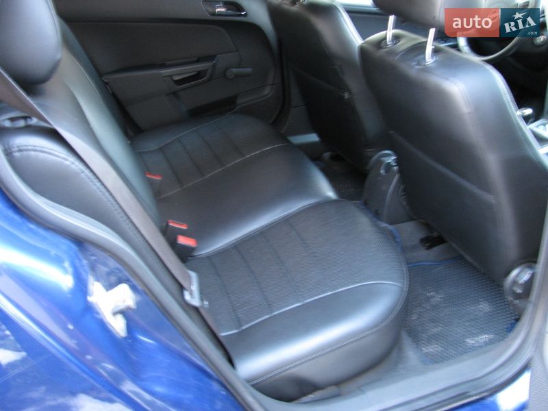 Универсал Opel Astra 2009 в Вишневце