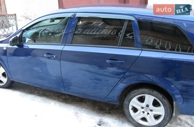 Универсал Opel Astra 2009 в Вишневце