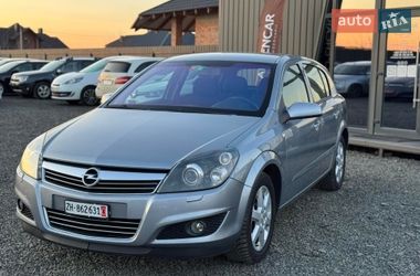 Хэтчбек Opel Astra 2008 в Перемышлянах