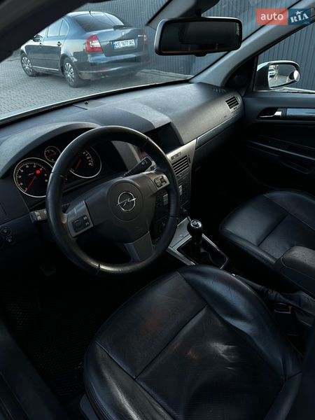 Универсал Opel Astra 2005 в Хмельницком