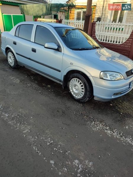 Opel Astra 2004 Opel Astra 2004