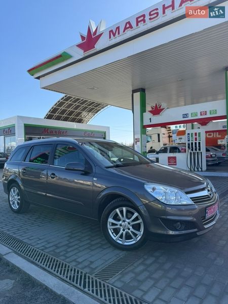 Універсал Opel Astra 2009 в Білій Церкві