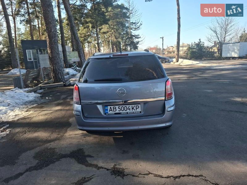 Универсал Opel Astra 2009 в Виннице
