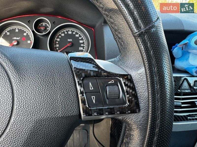 Хэтчбек Opel Astra 2009 в Киеве