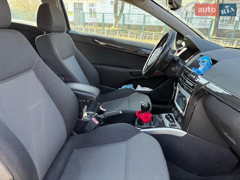 Хэтчбек Opel Astra 2009 в Киеве