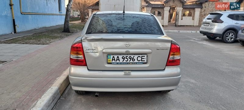 Седан Opel Astra 2007 в Ирпене