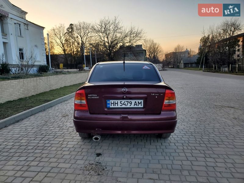 Седан Opel Astra 2007 в Білгороді-Дністровському