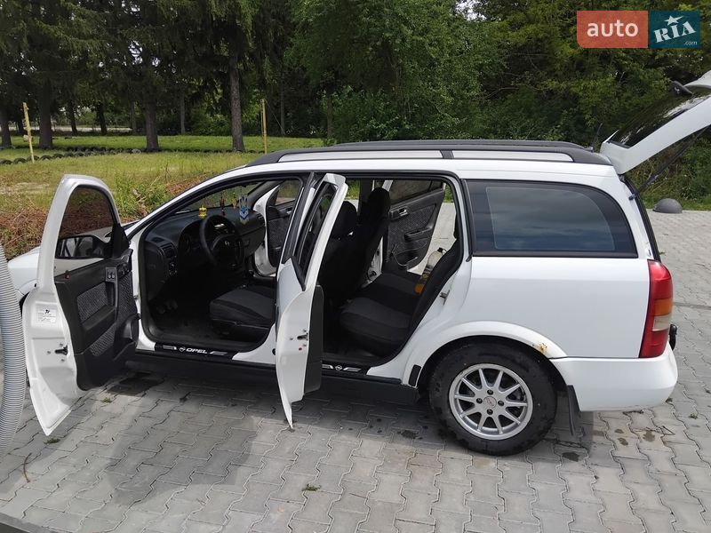 Универсал Opel Astra 2001 в Тернополе