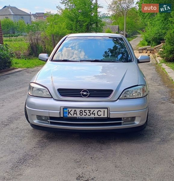 Хэтчбек Opel Astra 1999 в Киеве