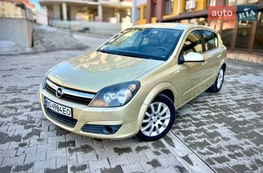 Хэтчбек Opel Astra 2004 в Тернополе