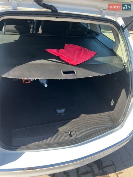 Универсал Opel Astra 2014 в Тернополе