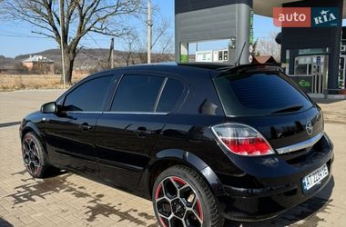 Хэтчбек Opel Astra 2007 в Ивано-Франковске