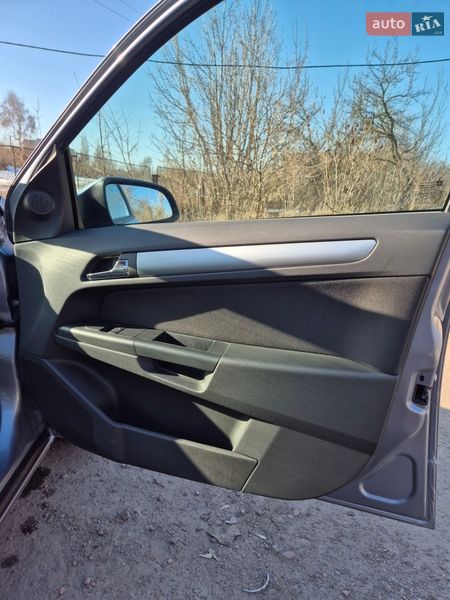 Хетчбек Opel Astra 2008 в Конотопі