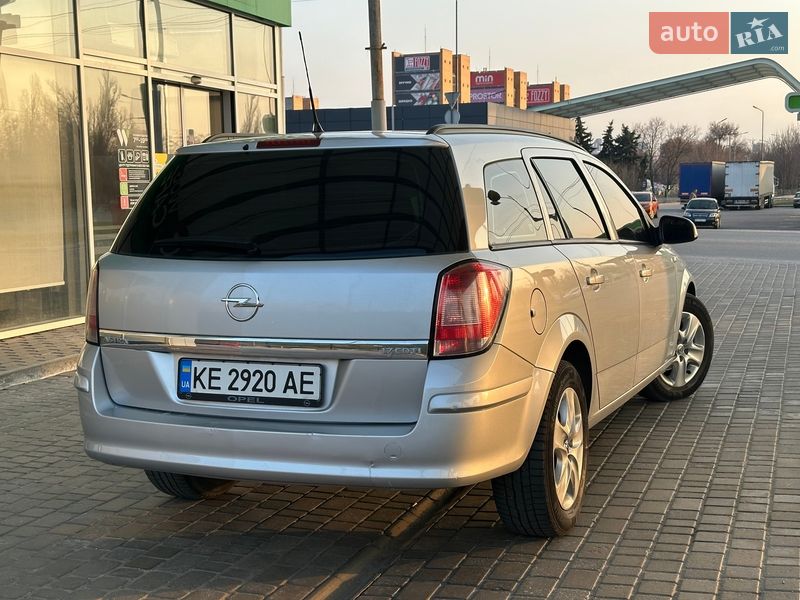 Універсал Opel Astra 2012 в Дніпрі фото 9 Універсал Opel Astra 2012 в Дніпрі