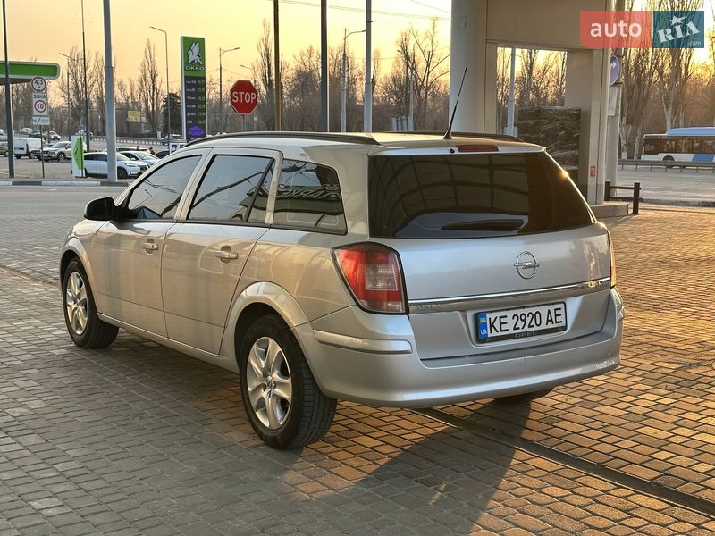 Універсал Opel Astra 2012 в Дніпрі фото 33 Універсал Opel Astra 2012 в Дніпрі