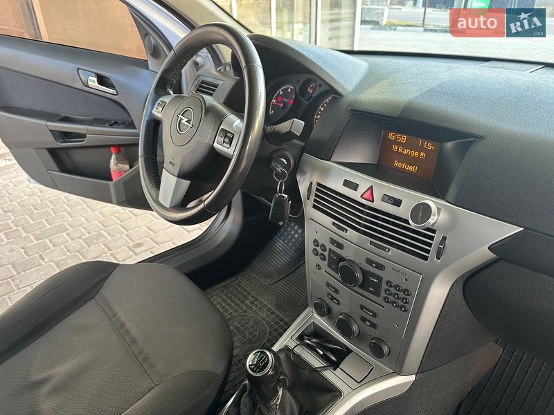 Універсал Opel Astra 2012 в Дніпрі фото 50 Універсал Opel Astra 2012 в Дніпрі