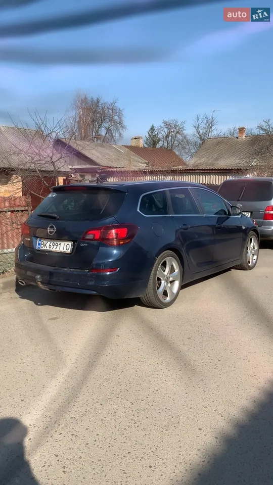2011 Opel Astra - мініатюра 16