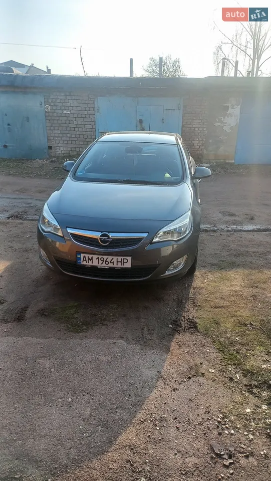 2010 Opel Astra - мініатюра 17
