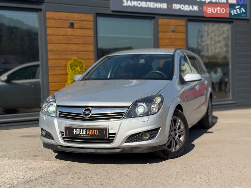 Універсал Opel Astra 2008 в Шептицькому
