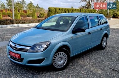 Универсал Opel Astra 2009 в Днепре