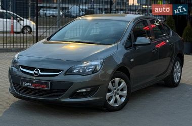 Седан Opel Astra 2020 в Киеве