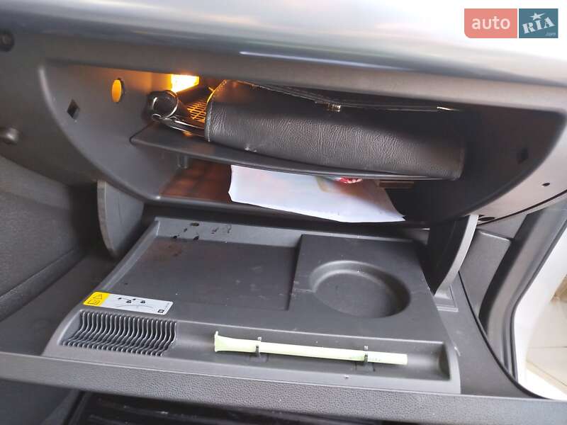 Универсал Opel Astra 2009 в Хмельницком