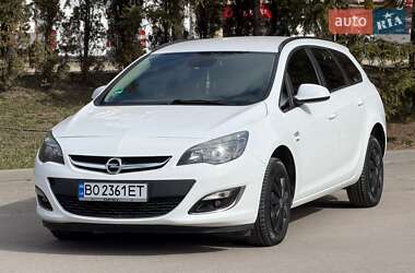 Универсал Opel Astra 2013 в Тернополе