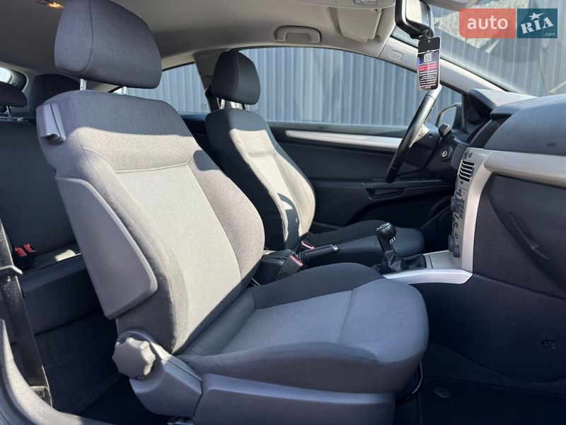 Хэтчбек Opel Astra 2007 в Виннице