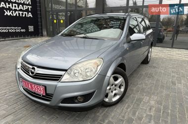 Универсал Opel Astra 2008 в Полтаве