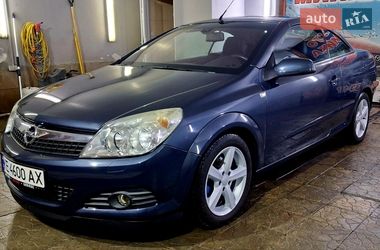 Кабриолет Opel Astra 2008 в Днепре