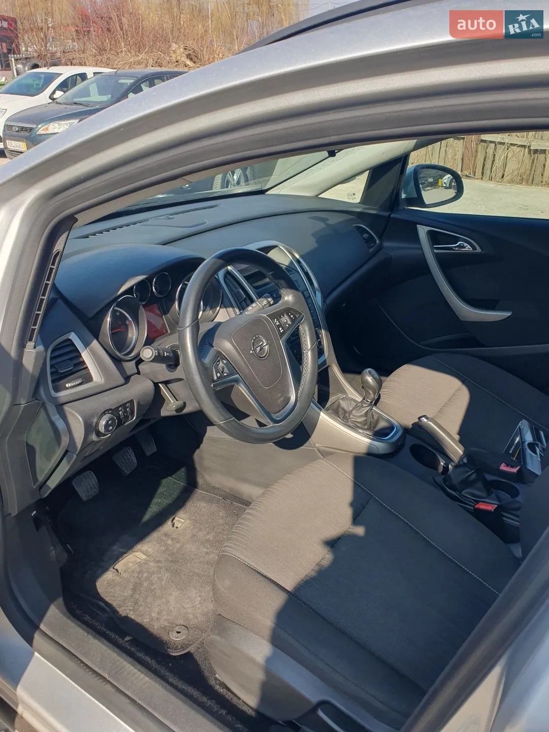 2011 Opel Astra - мініатюра 27