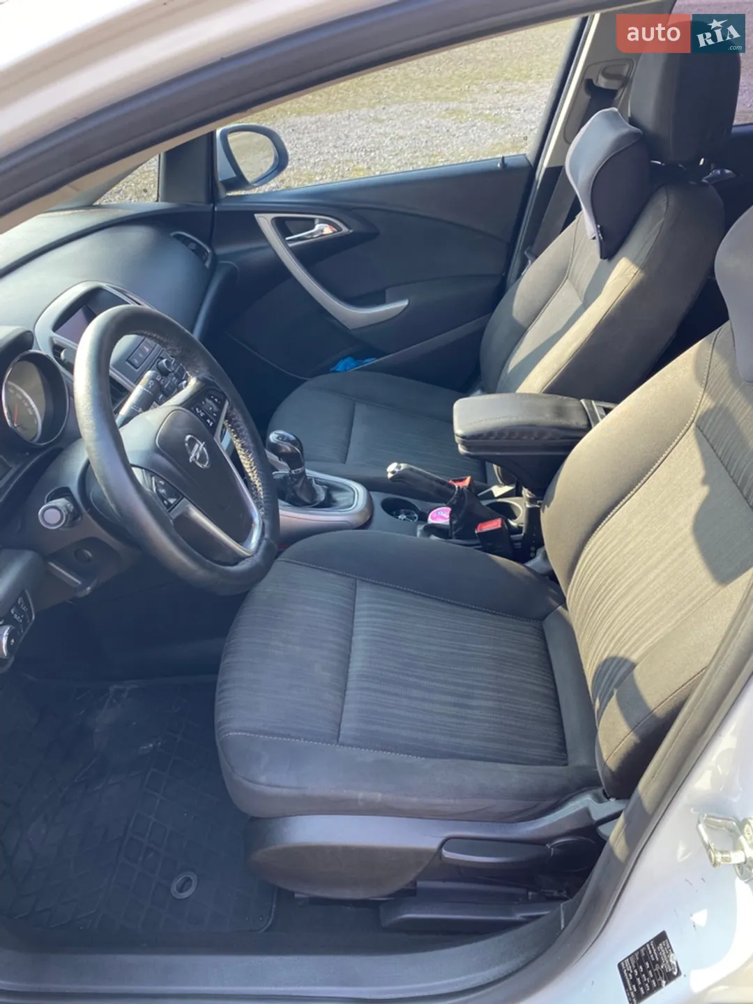 2011 Opel Astra - мініатюра 15