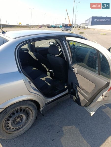 Хэтчбек Opel Astra 2002 в Львове