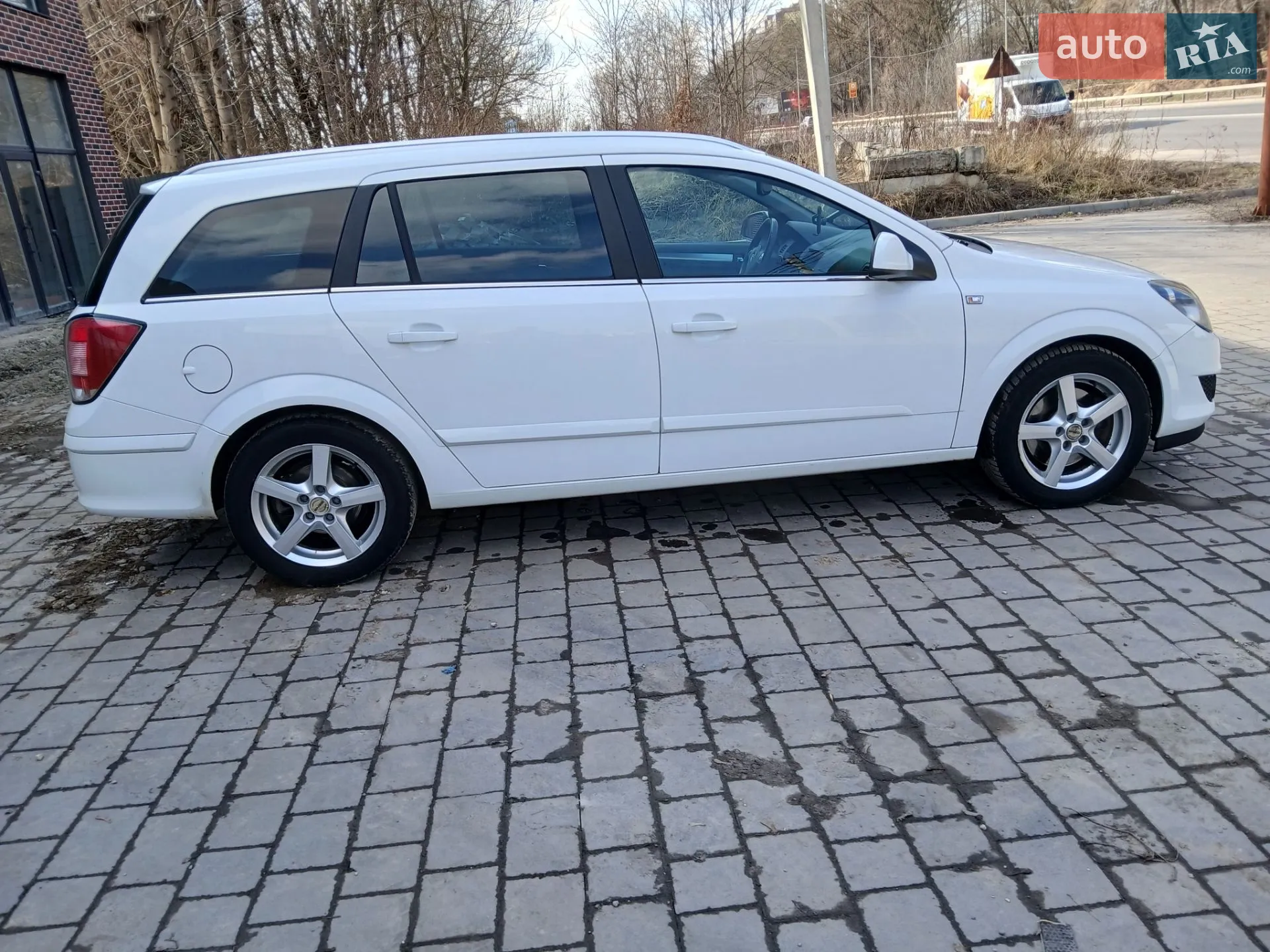2010 Opel Astra - мініатюра 5