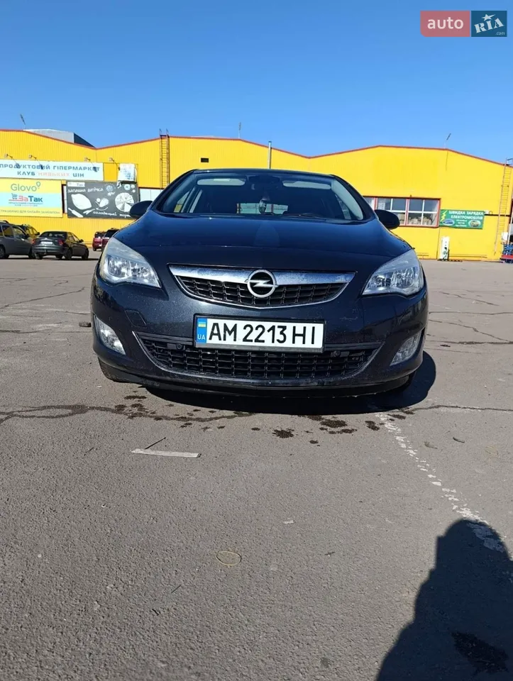 2010 Opel Astra - мініатюра 10