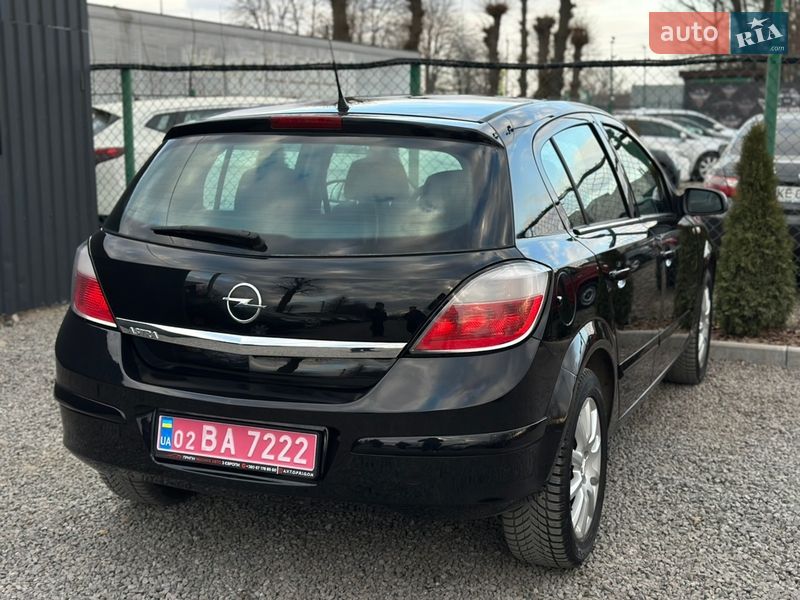Хэтчбек Opel Astra 2004 в Виннице