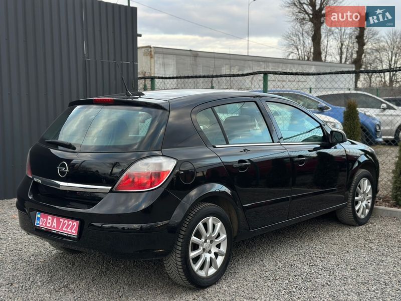Хэтчбек Opel Astra 2004 в Виннице