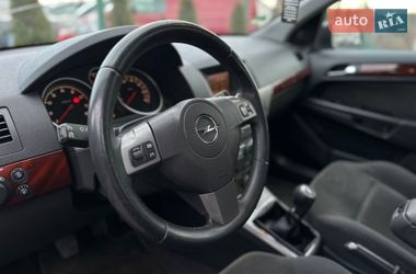 Хэтчбек Opel Astra 2004 в Виннице