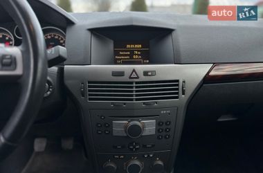 Хэтчбек Opel Astra 2004 в Виннице